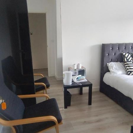 Free Car Park And Walk To Coop, Etihad , Piccadilly Manchester Exteriér fotografie